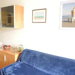Apartment Flat With Terrace-beahost *