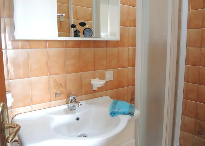 Flat With Terrace-beahost *